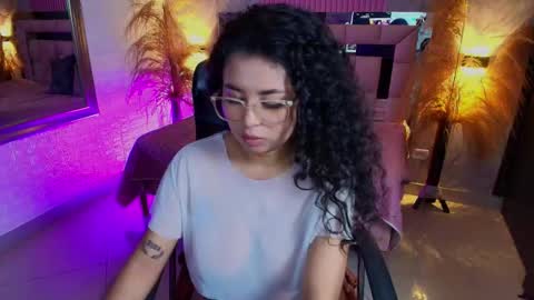    online show from 25, 2, 2026