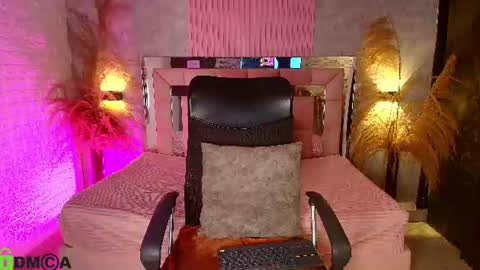    online show from 17, 7, 2026