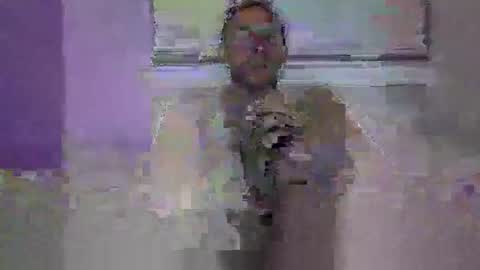 Snapshot of grnde789 chatting on 4, 10, 2025 grnde789 online show from 4, 10, 2025