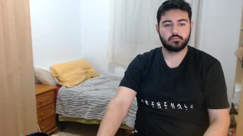 Snapshot of gsendra chatting on 12, 1, 2025 gsendra online show from 12, 1, 2025