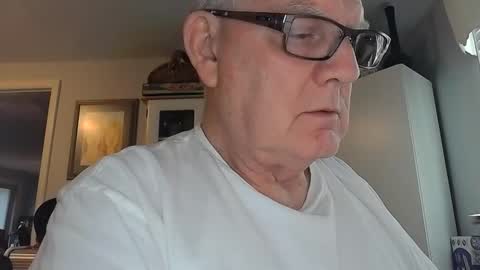 Horny Daddy online show from 13, 11, 2025