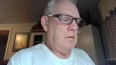 Horny Daddy online show from 7, 1, 2026