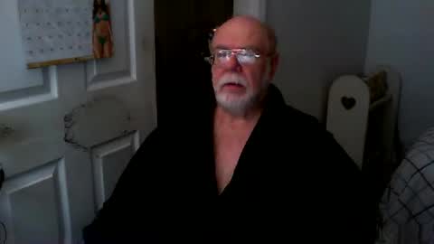 Snapshot of gtnolder60 chatting on 2, 2, 2025 Gary online show from 2, 2, 2025