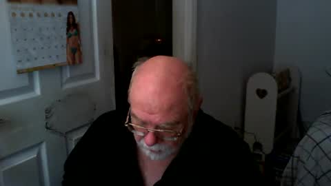 Snapshot of gtnolder60 chatting on 14, 2, 2025 Gary online show from 14, 2, 2025