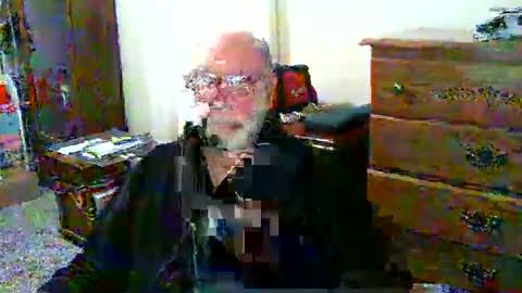 Snapshot of gtnolder60 chatting on 18, 12, 2025 Gary online show from 18, 12, 2025