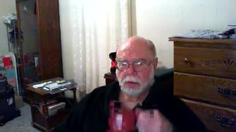 Snapshot of gtnolder60 chatting on 8, 1, 2026 Gary online show from 8, 1, 2026