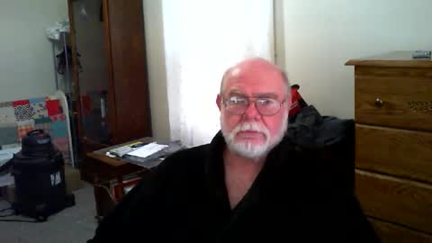 Snapshot of gtnolder60 chatting on 4, 2, 2026 Gary online show from 4, 2, 2026