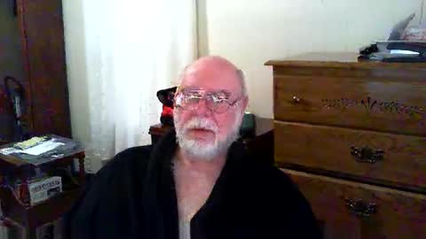 Snapshot of gtnolder60 chatting on 2, 3, 2026 Gary online show from 2, 3, 2026