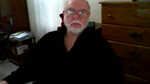 Snapshot of gtnolder60 chatting on 5, 3, 2026 Gary online show from 5, 3, 2026