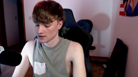 Snapshot of gucciboi4 chatting on 19, 1, 2025 gucciboi4 online show from 19, 1, 2025