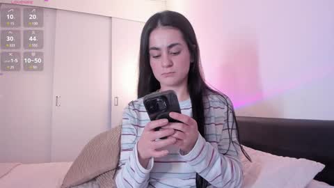 Snapshot of guccipussy1 chatting on 29, 1, 2025 Elena online show from 29, 1, 2025