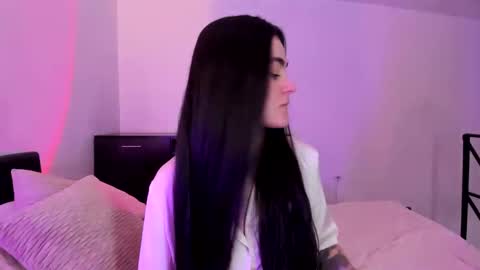 Snapshot of guccipussy1 chatting on 25, 2, 2025 Elena online show from 25, 2, 2025