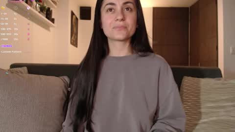 Snapshot of guccipussy1 chatting on 2, 10, 2025 Elena online show from 2, 10, 2025