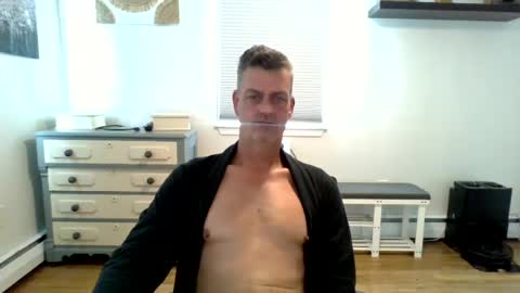 gudguy2025 online show from 9, 8, 2026