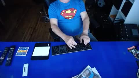 Snapshot of guesswhatigot2 chatting on 4, 12, 2024 guesswhatigot2 online show from 4, 12, 2024