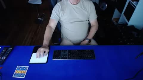 Snapshot of guesswhatigot2 chatting on 30, 1, 2025 guesswhatigot2 online show from 30, 1, 2025