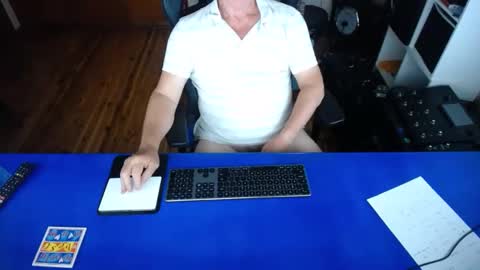 Snapshot of guesswhatigot2 chatting on 3, 2, 2025 guesswhatigot2 online show from 3, 2, 2025