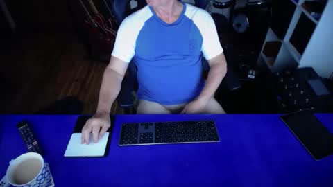 Snapshot of guesswhatigot2 chatting on 26, 2, 2025 guesswhatigot2 online show from 26, 2, 2025