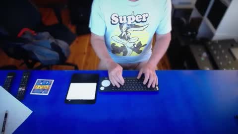 Snapshot of guesswhatigot2 chatting on 12, 11, 2025 guesswhatigot2 online show from 12, 11, 2025