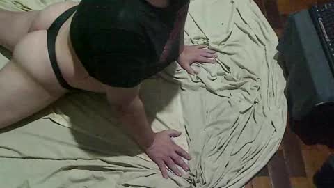 Snapshot of gugaboy2 chatting on 13, 10, 2025 gugaboy2 online show from 13, 10, 2025