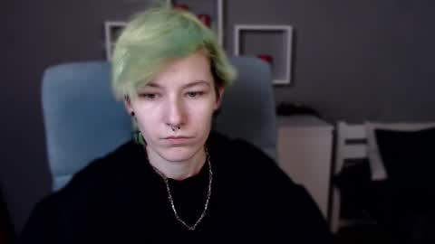 Snapshot of guitarandangell chatting on 1, 11, 2025 guitarandangell online show from 1, 11, 2025