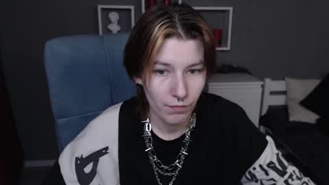 Snapshot of guitarandangell chatting on 10, 2, 2026 guitarandangell online show from 10, 2, 2026