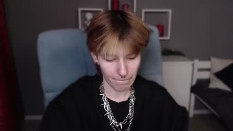 Snapshot of guitarandangell chatting on 11, 3, 2026 guitarandangell online show from 11, 3, 2026