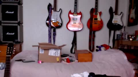 Snapshot of guitarsexgod chatting on 29, 1, 2025 Mario online show from 29, 1, 2025