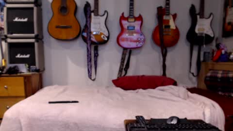 Snapshot of guitarsexgod chatting on 7, 2, 2025 Mario online show from 7, 2, 2025