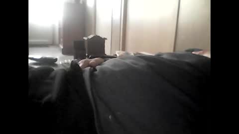 Snapshot of guizmeau72 chatting on 2, 12, 2024 guizmeau72 online show from 2, 12, 2024