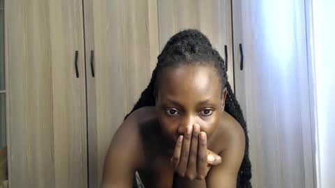 Miss Incredible online show from 18, 9, 2025