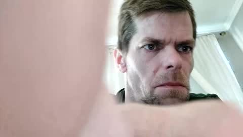 Snapshot of gunnarssonbenni33 chatting on 18, 4, 2026 gunnarssonbenni33 online show from 18, 4, 2026