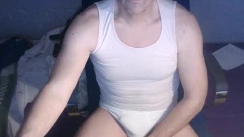 Snapshot of gusanito_enano chatting on 17, 2, 2026 gusanito_enano online show from 17, 2, 2026