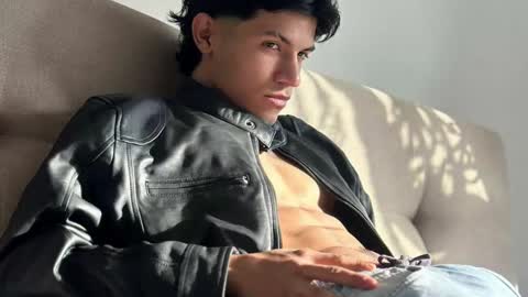 Snapshot of guts_x chatting on 27, 1, 2025 Guts online show from 27, 1, 2025