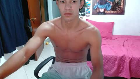 Snapshot of guts_x chatting on 5, 10, 2025 Guts online show from 5, 10, 2025