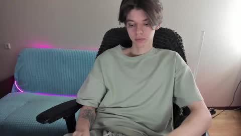 Snapshot of guy_liam1 chatting on 14, 2, 2025 guy_liam1 online show from 14, 2, 2025