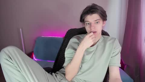 Snapshot of guy_liam1 chatting on 22, 2, 2025 guy_liam1 online show from 22, 2, 2025