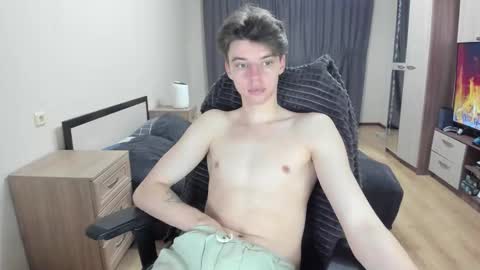 Snapshot of guy_liam1 chatting on 21, 12, 2025 guy_liam1 online show from 21, 12, 2025