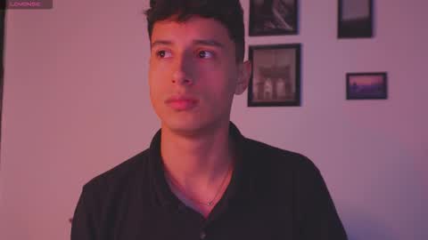 Snapshot of guy_twinks chatting on 9, 1, 2026 Gabriel online show from 9, 1, 2026