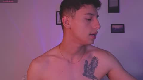 Snapshot of guy_twinks chatting on 12, 1, 2026 Gabriel online show from 12, 1, 2026