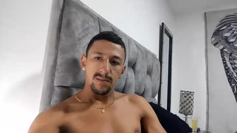 Snapshot of guykarim chatting on 26, 9, 2025 karim online show from 26, 9, 2025