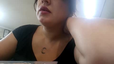 gwendolynfoster online show from 9, 10, 2025