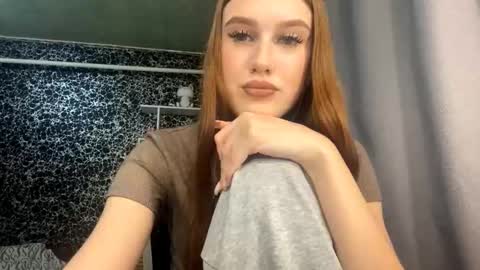 Gwen online show from 5, 10, 2025