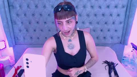 Gyal Smith online show from 3, 4, 2026