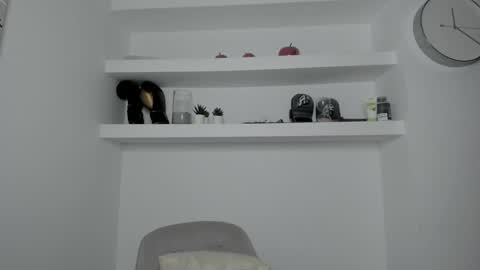 Snapshot of gym_alpha chatting on 2, 12, 2024 Oliver online show from 2, 12, 2024