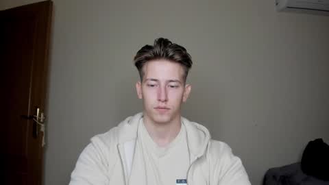 Snapshot of gym_alpha chatting on 22, 12, 2024 Oliver online show from 22, 12, 2024