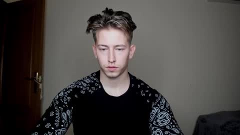 Snapshot of gym_alpha chatting on 25, 12, 2024 Oliver online show from 25, 12, 2024