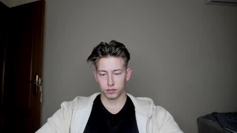 Snapshot of gym_alpha chatting on 14, 1, 2025 Oliver online show from 14, 1, 2025