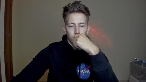 Snapshot of gym_alpha chatting on 4, 2, 2025 Oliver online show from 4, 2, 2025