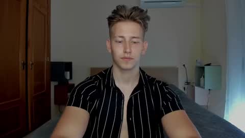 Snapshot of gym_alpha chatting on 16, 2, 2025 Oliver online show from 16, 2, 2025